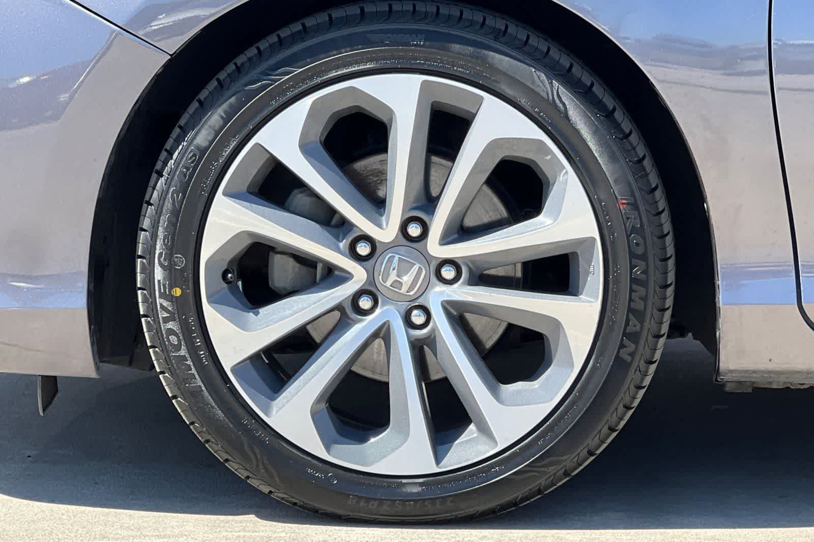 Used 2013 Honda Accord Sport image 33