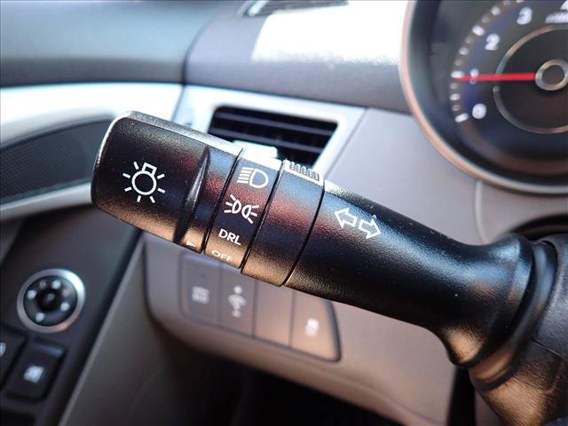 Used 2016 Hyundai Elantra SE FWD image 17