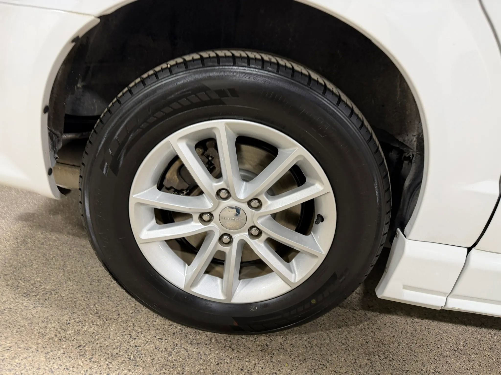 Used 2019 Dodge Grand Caravan SXT FWD image 50