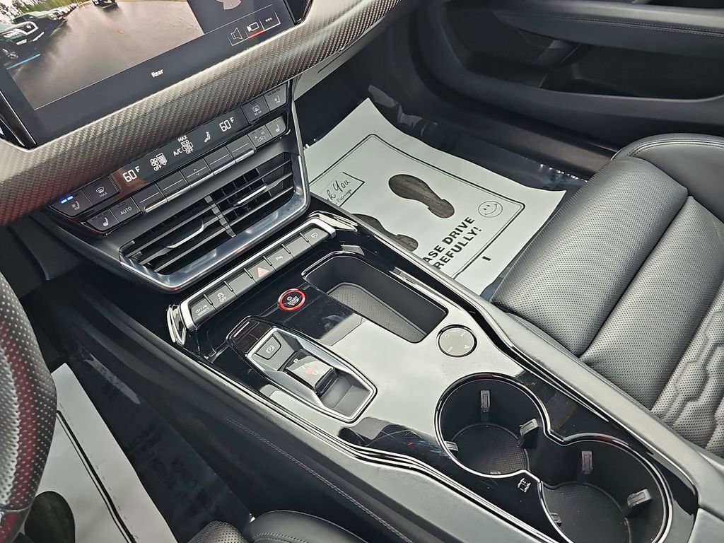Used 2022 Audi e-tron GT Premium Plus w/ Performance Package image 29