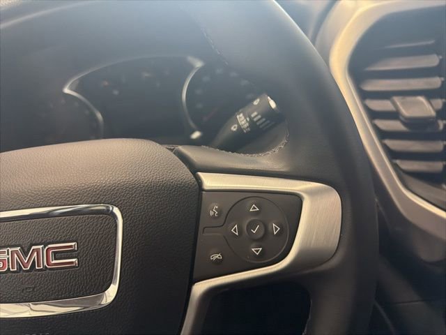 Used 2023 GMC Acadia SLT image 35