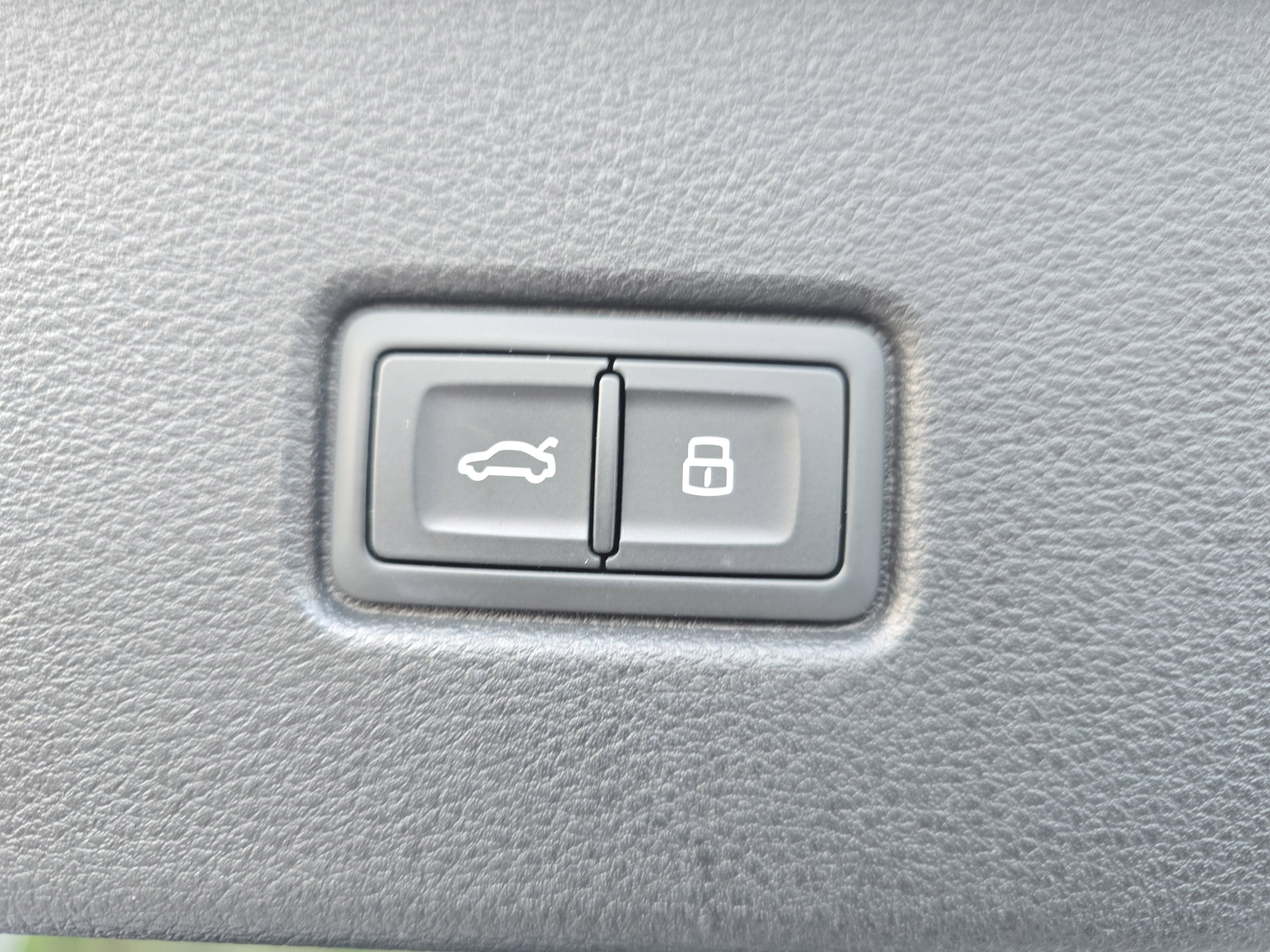 Certified 2022 Audi Q5 2.0T Premium w/ Convenience Package image 13