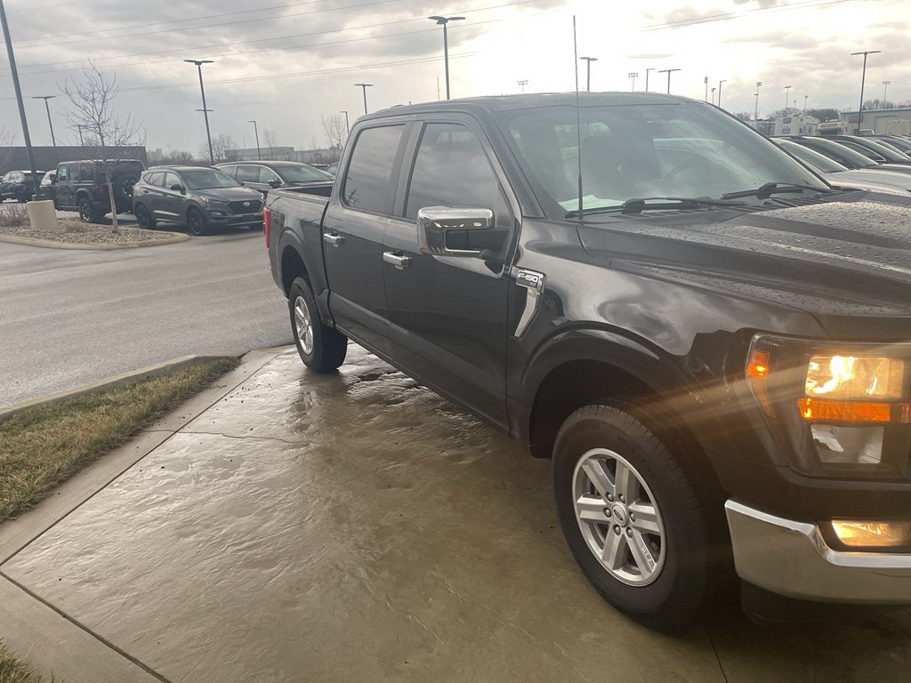 Used 2023 Ford F150 XLT AWD/4WD image 7