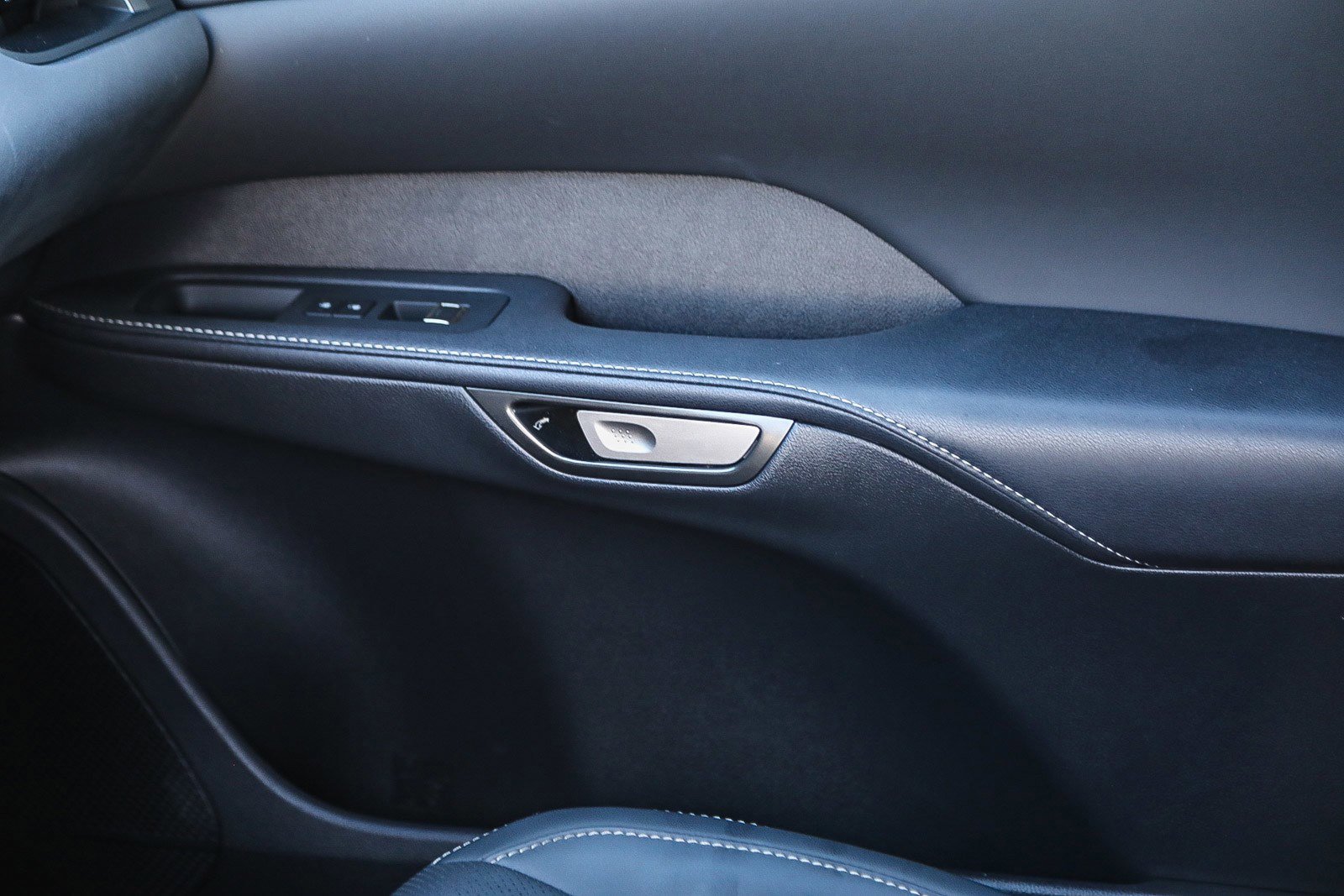 Used 2024 Lexus RX 350 Premium w/ Accessory Package (Z1) image 21