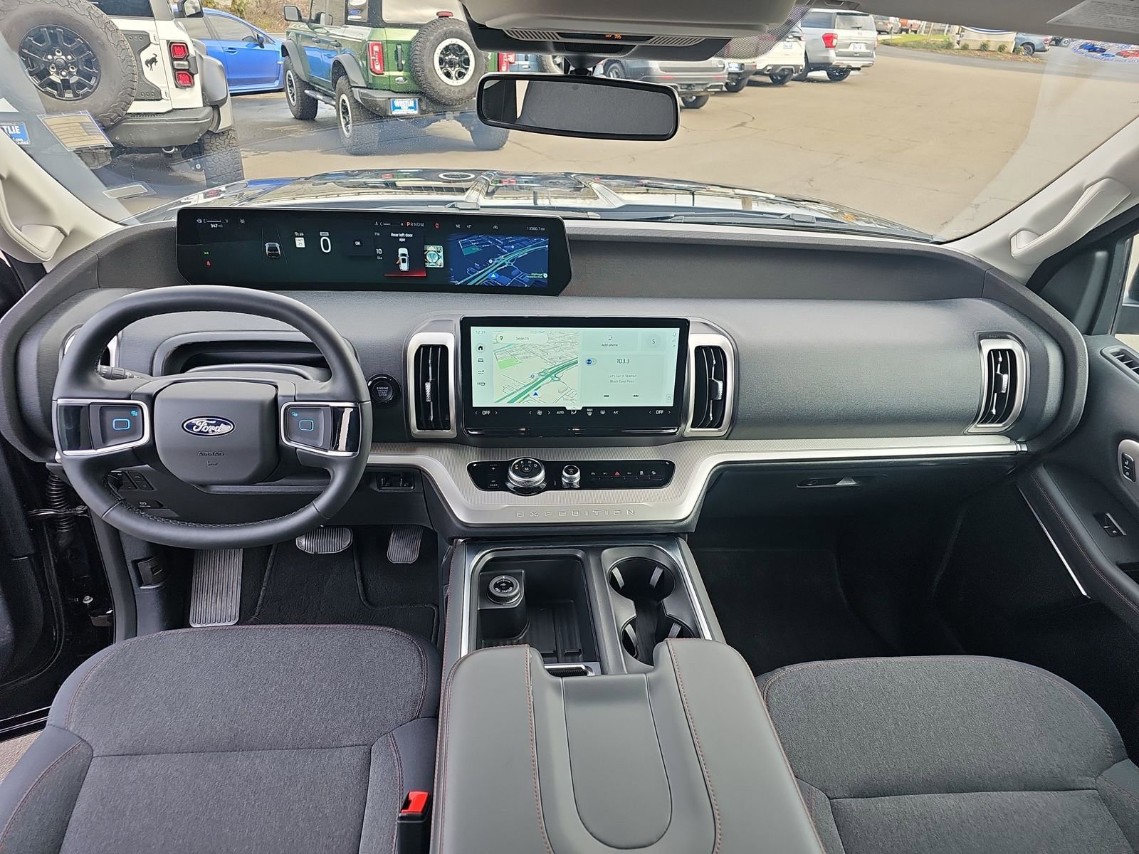 Used 2025 Ford Expedition Max Active image 14