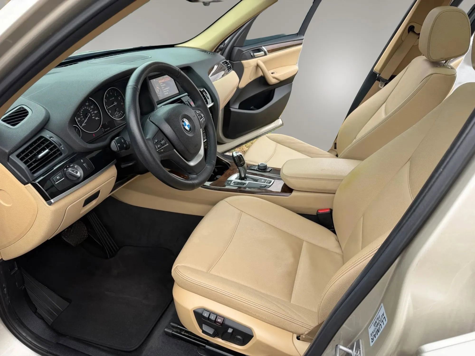 Used 2017 BMW X3 sDrive28i image 14