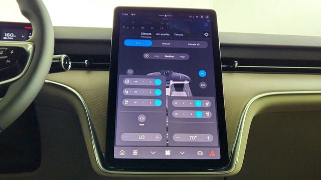 New 2026 Volvo EX90 Plus AWD/4WD image 22