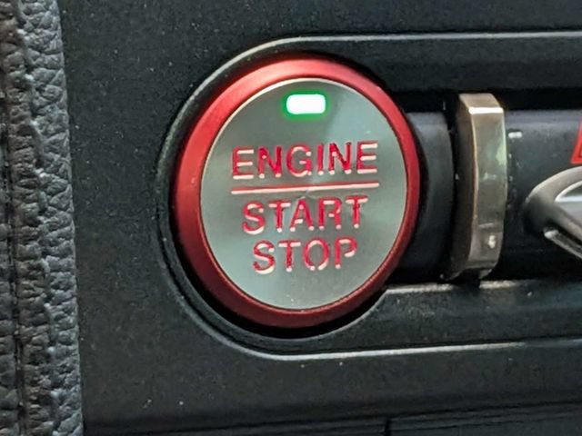 Used 2020 Ford Mustang Shelby GT500 w/ Technology Package RWD image 38