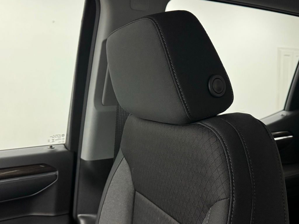 Used 2024 Chevrolet Silverado 1500 LT image 40