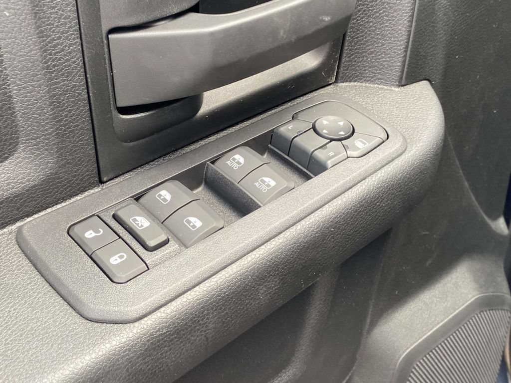 New 2027 RAM 2500 Tradesman AWD/4WD image 15