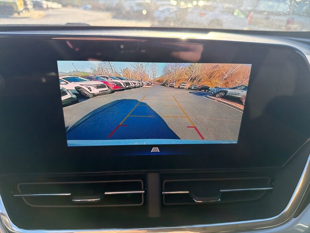 New 2025 Chevrolet Trax LT w/ LT Convenience Package image 26