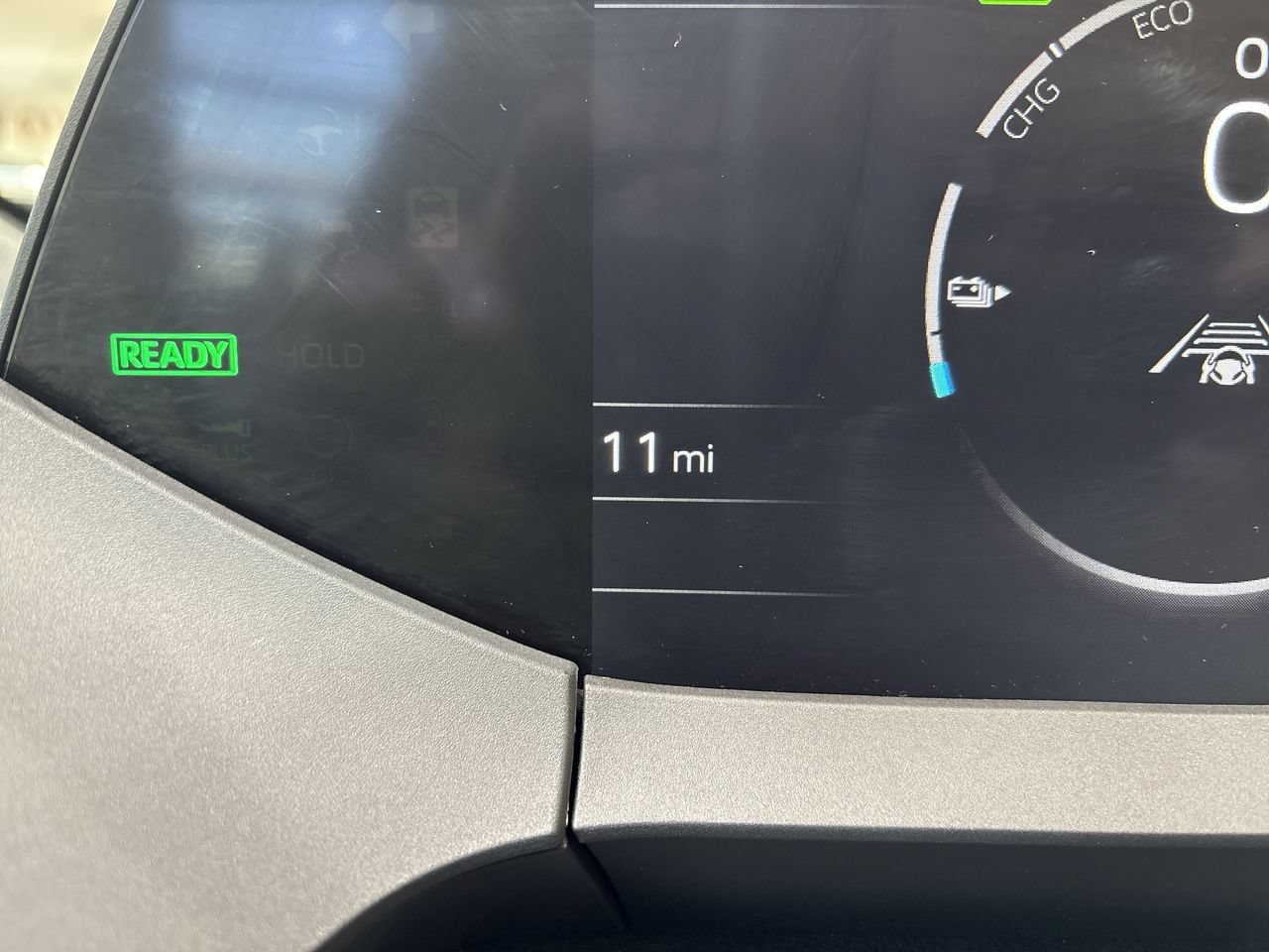 New 2027 Toyota Prius Plug-In Hybrid FWD image 15