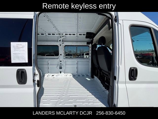 Used 2023 RAM ProMaster 2500 image 12