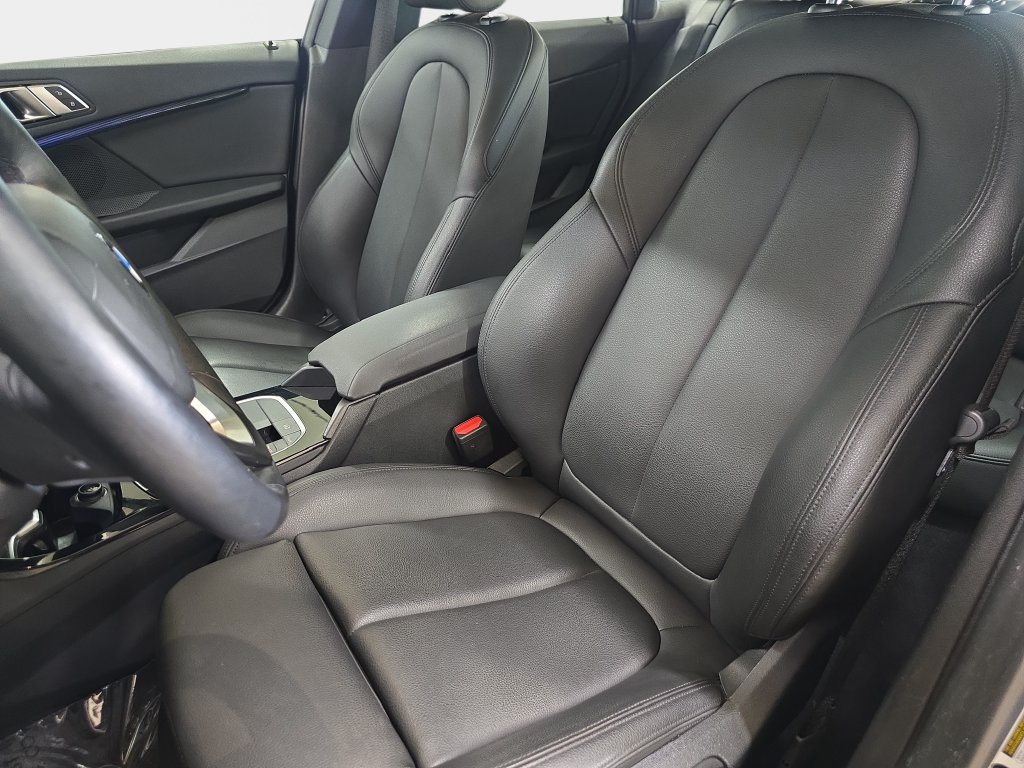 Certified 2023 BMW 228i Gran Coupe w/ Convenience Package FWD image 17
