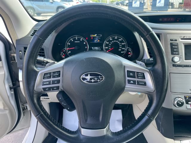 Used 2014 Subaru Legacy 2.5i Premium w/ Moonroof Package & Eyesight AWD/4WD image 25