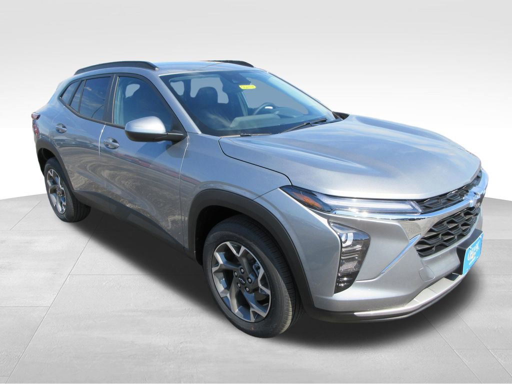 New 2026 Chevrolet Trax LT w/ Driver Confidence Package FWD image 7