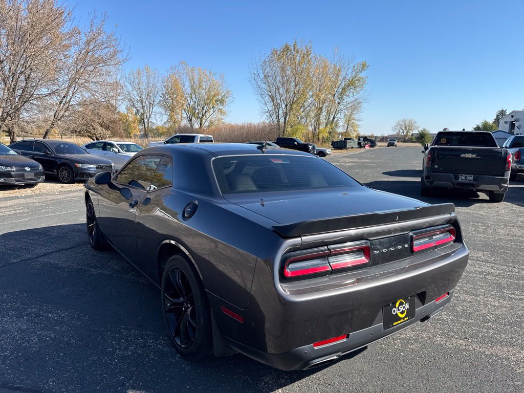 Used 2017 Dodge Challenger SXT Plus RWD image 3