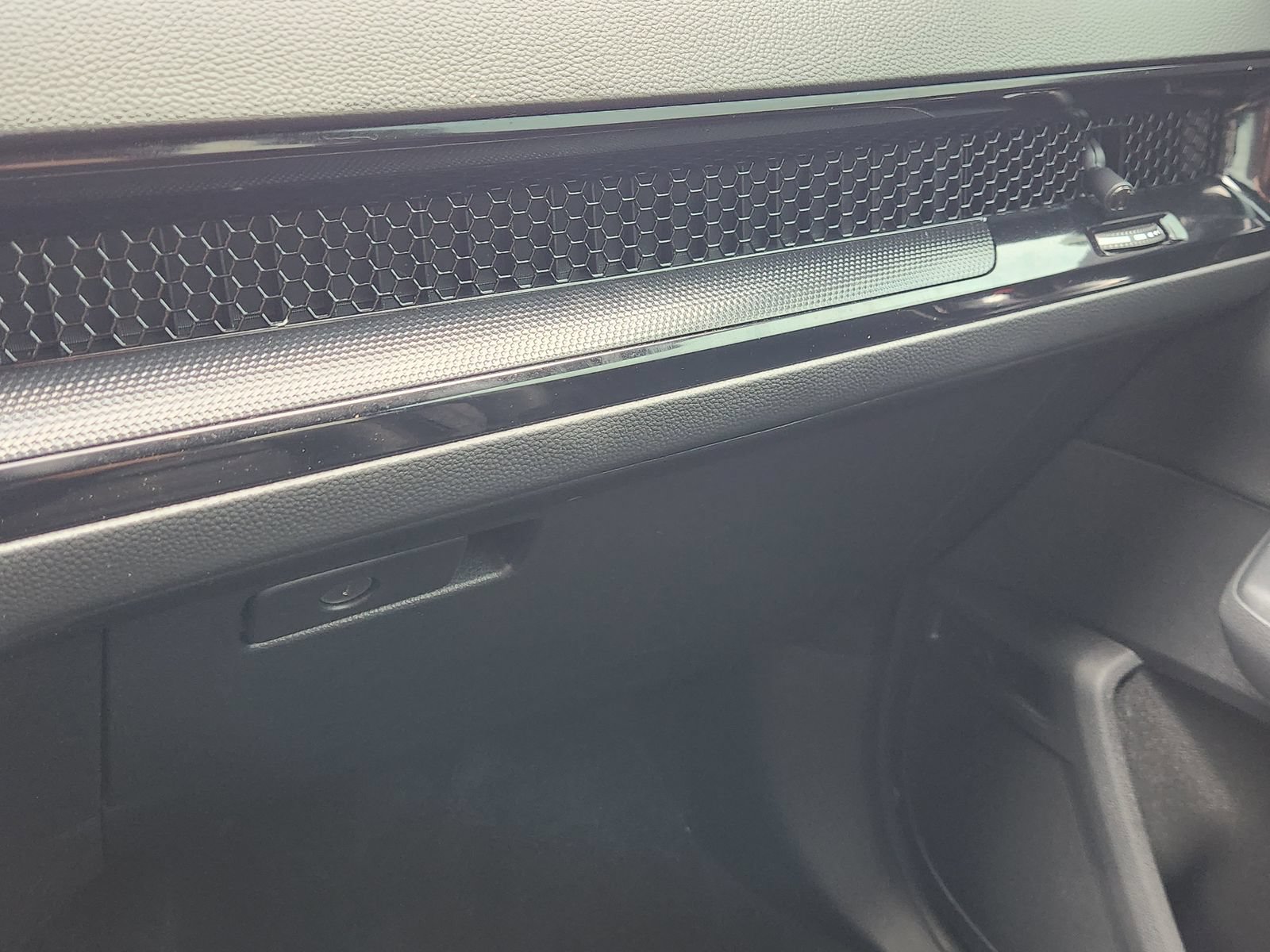 Used 2023 Honda CR-V Sport Touring image 23