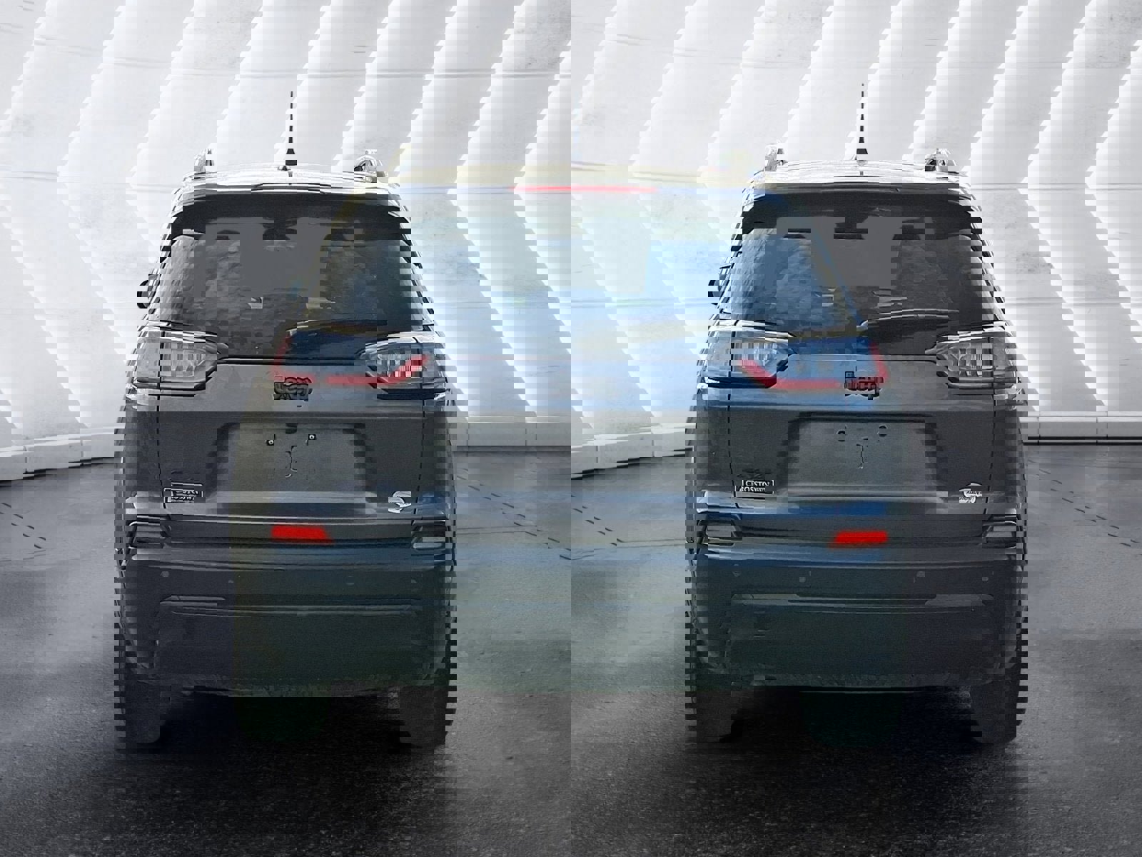 Used 2023 Jeep Cherokee Altitude Lux image 5