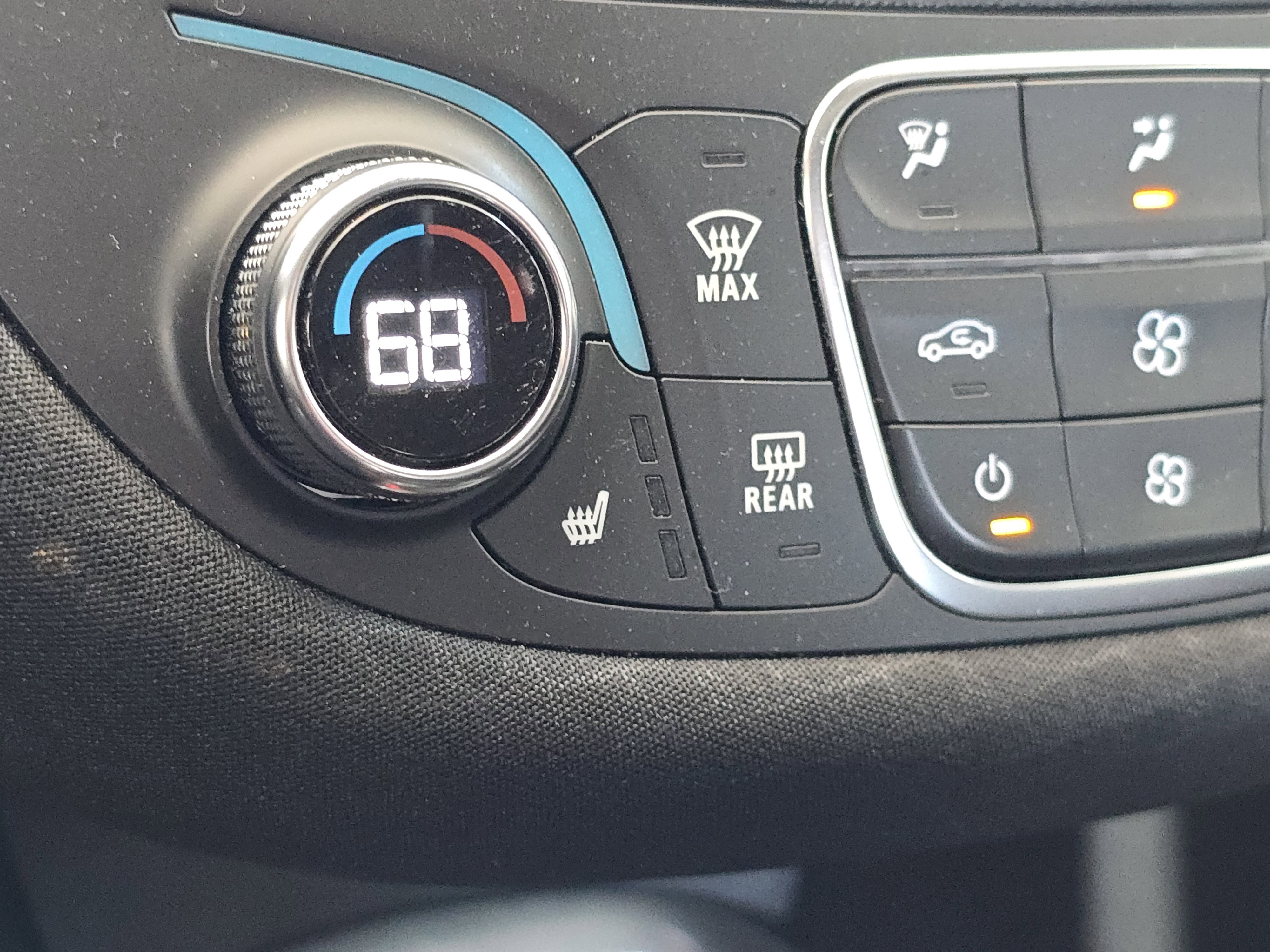 Used 2023 Chevrolet Malibu LT image 28