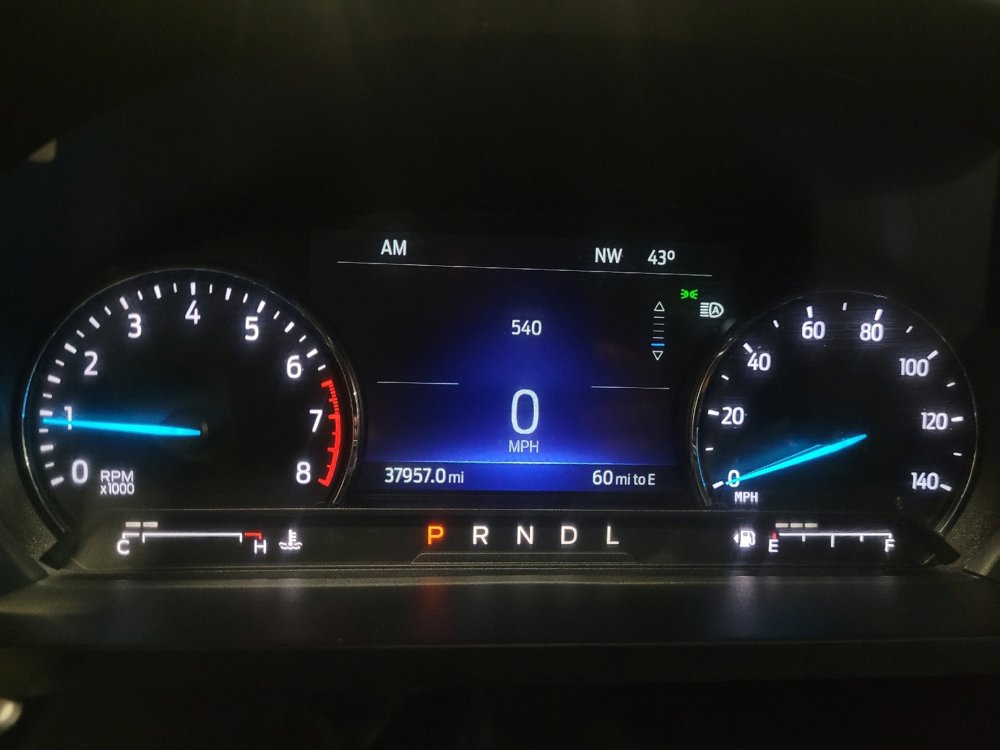 Used 2022 Ford Explorer XLT image 23