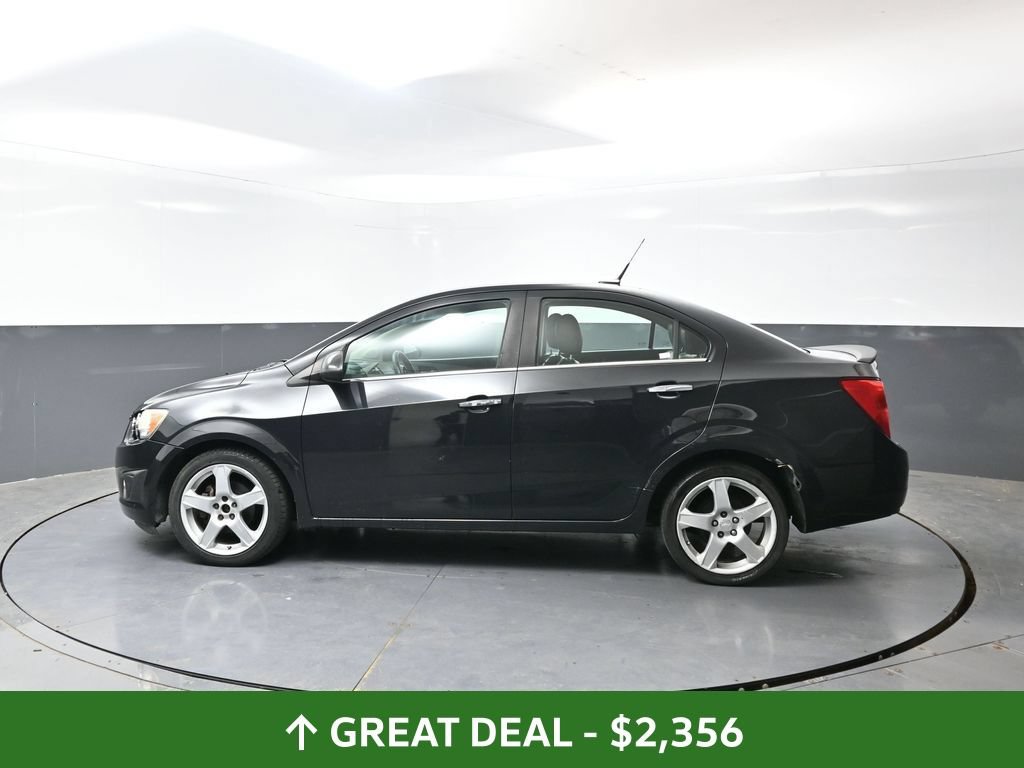 Used 2014 Chevrolet Sonic LTZ FWD image 9