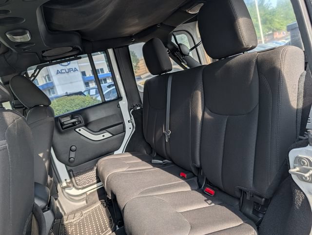Used 2017 Jeep Wrangler Unlimited Sport AWD/4WD image 29