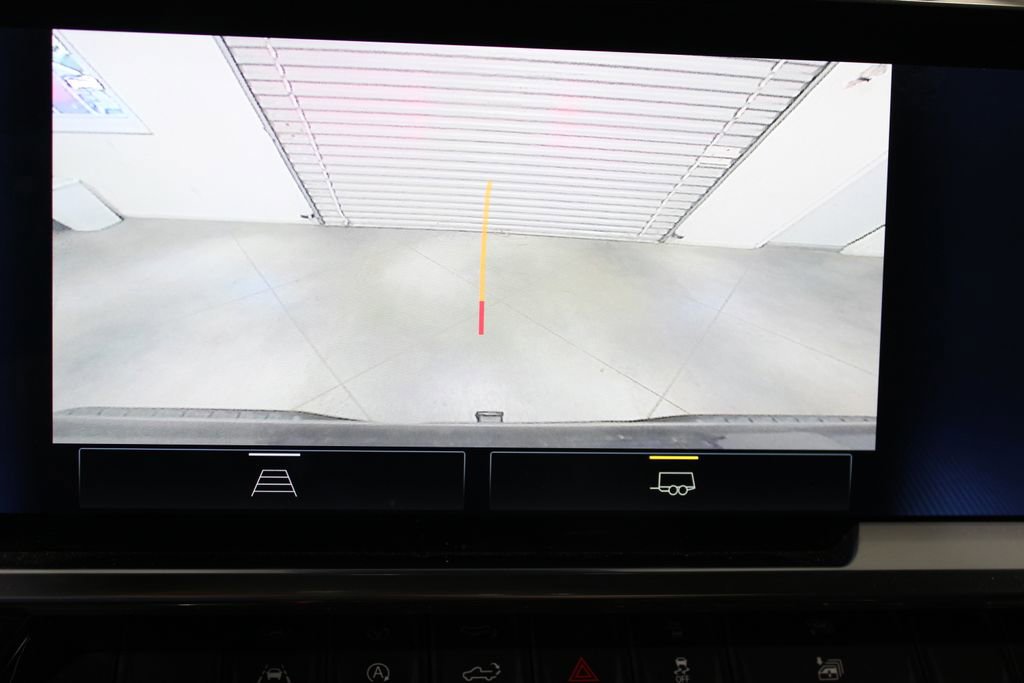 Used 2023 Chevrolet Silverado 1500 RST w/ Protection Package AWD/4WD image 34