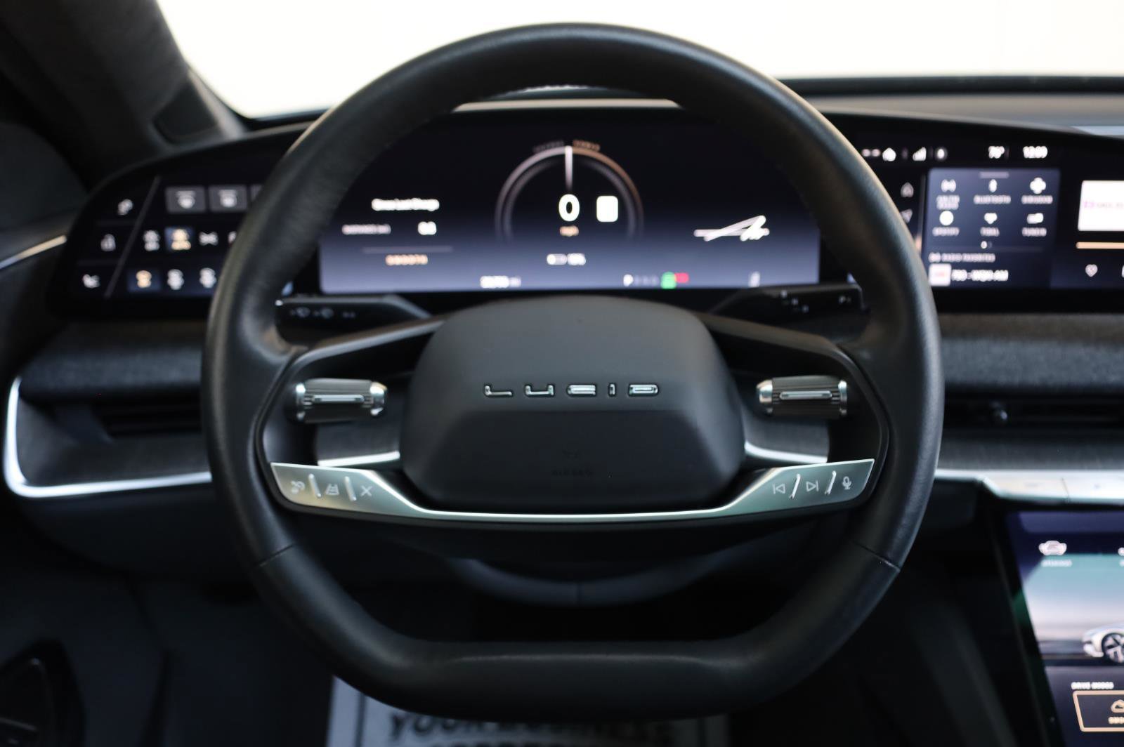 Used 2025 Lucid Air Touring AWD/4WD image 34