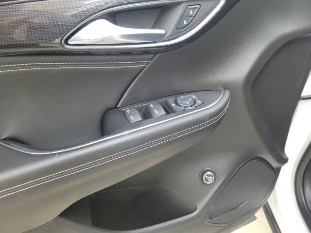Used 2022 Buick Envision Preferred FWD image 19
