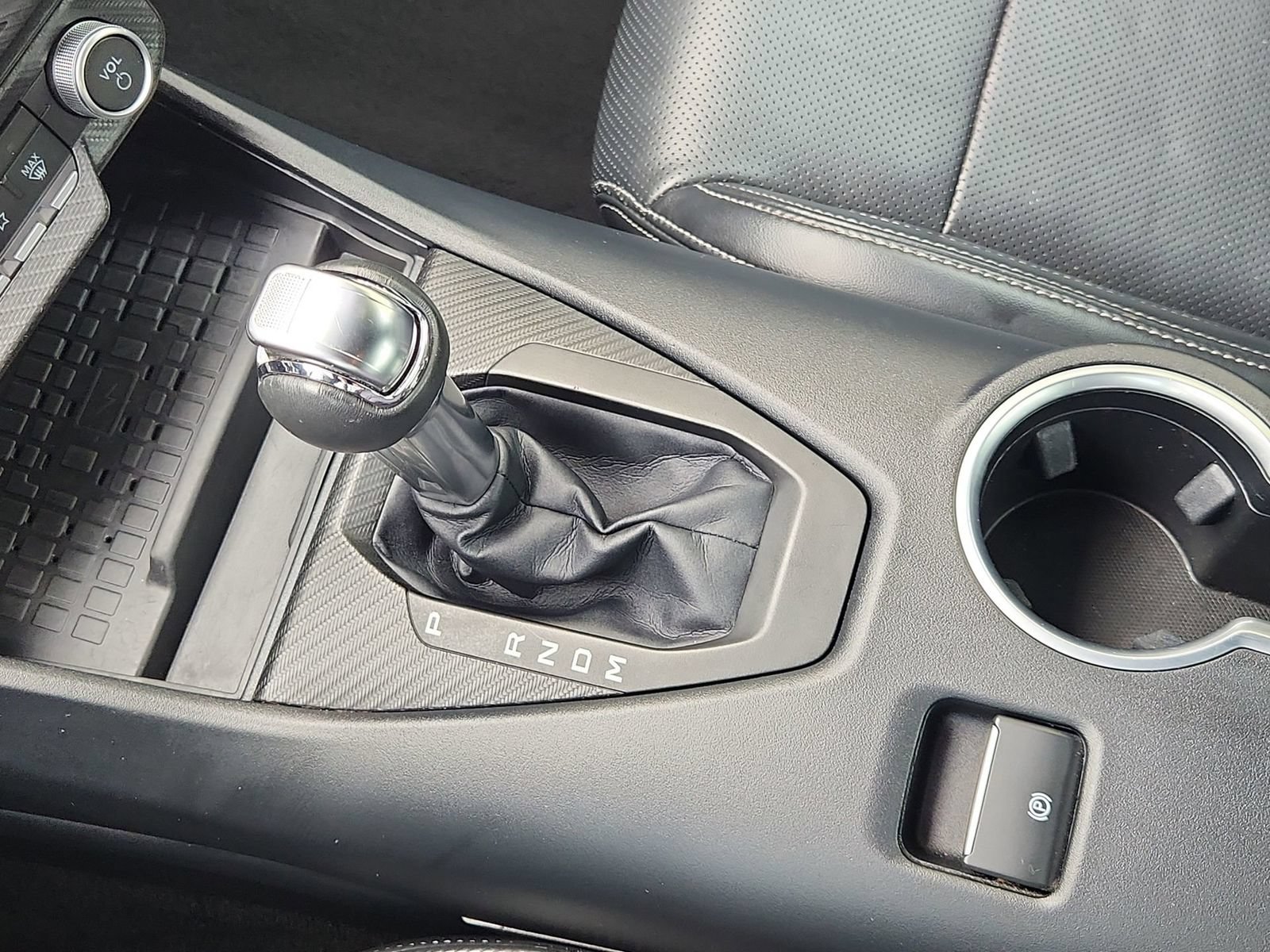 Used 2024 Ford Mustang GT Premium RWD image 15