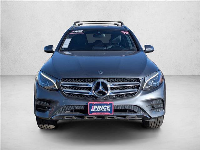 Used 2019 Mercedes-Benz GLC 300 4MATIC image 2