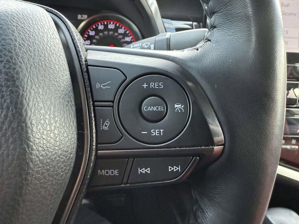 Used 2022 Toyota Camry XSE image 20