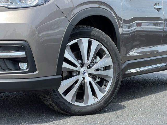 Used 2022 Subaru Ascent Touring AWD/4WD image 2
