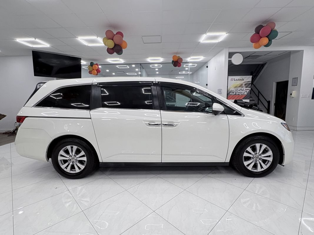 Used 2016 Honda Odyssey SE image 5