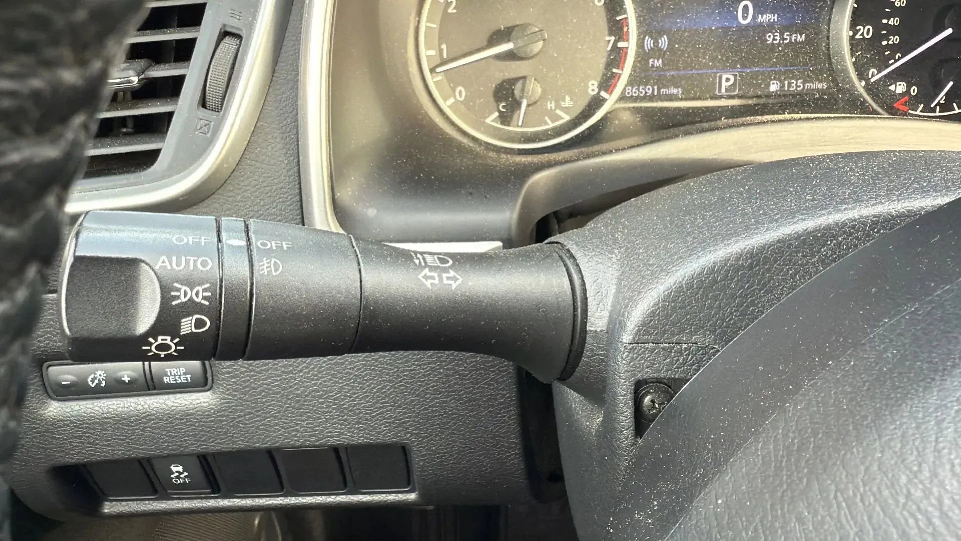 Used 2018 Nissan Murano SV image 14