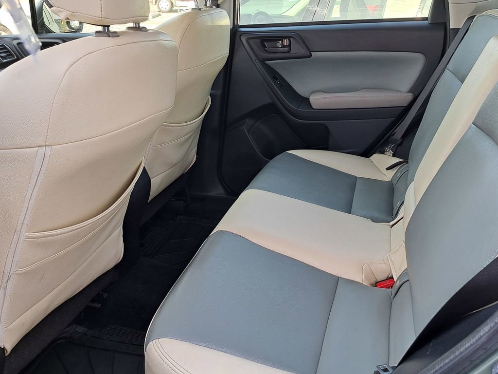 Used 2018 Subaru Forester 2.5i Premium w/ All-Weather Package image 13