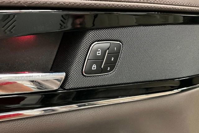 Used 2023 Lincoln Nautilus Reserve image 40