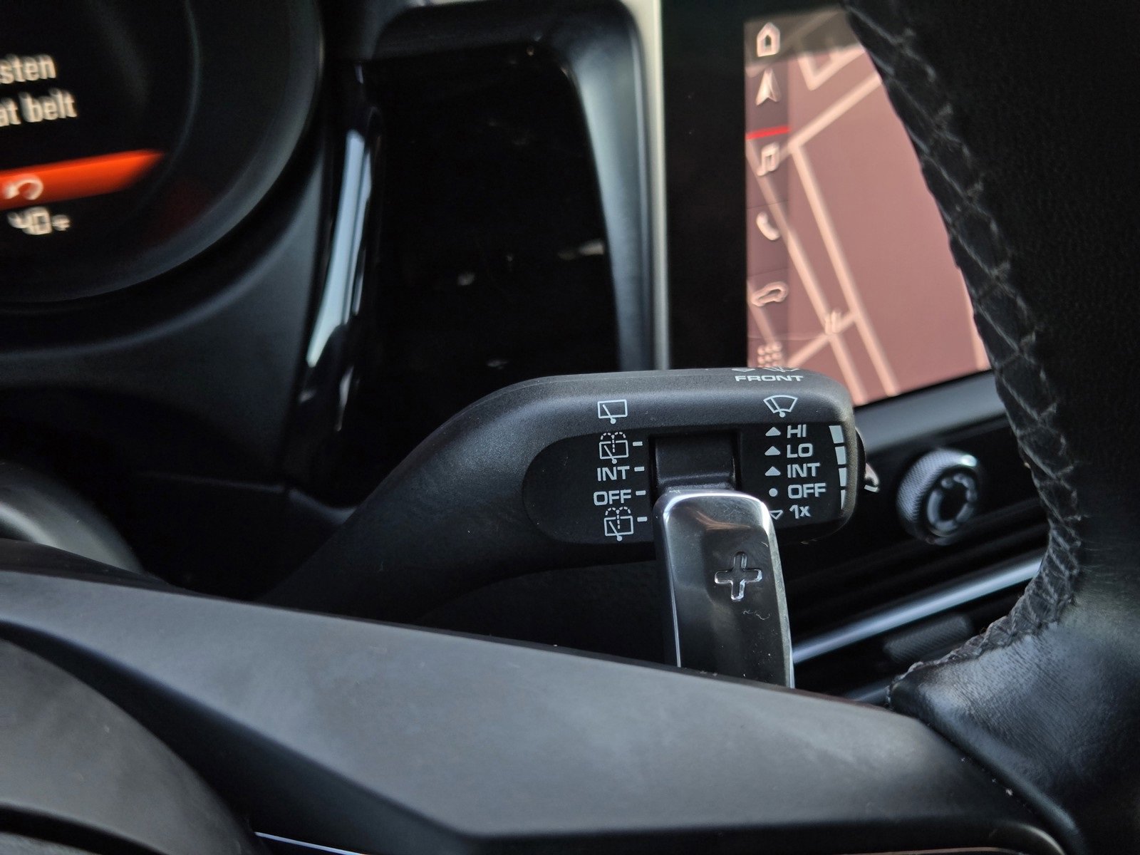 Used 2024 Porsche Macan image 24