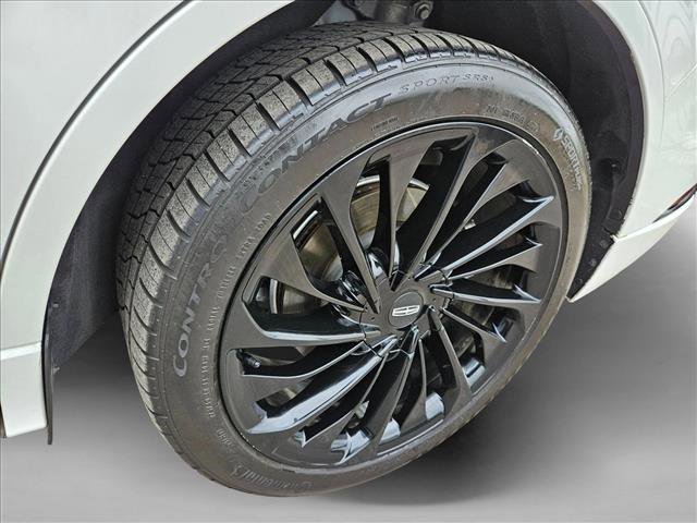 Used 2023 Lincoln Aviator Reserve w/ Equipment Group 201A RWD image 23