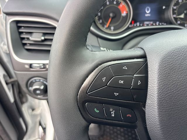 Used 2022 Jeep Cherokee Trailhawk image 17