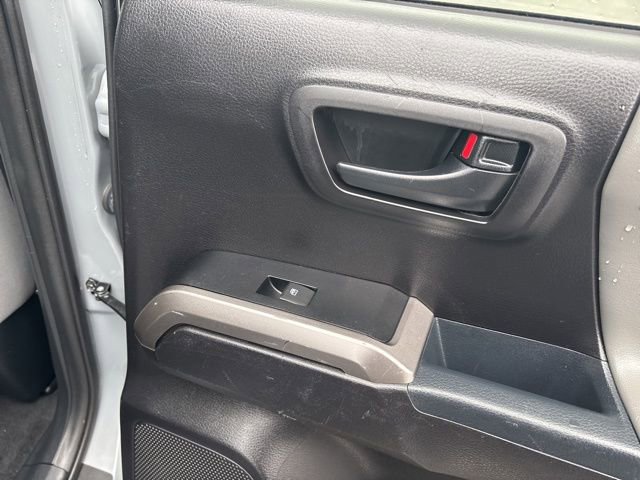 Used 2021 Toyota Tacoma SR5 image 15