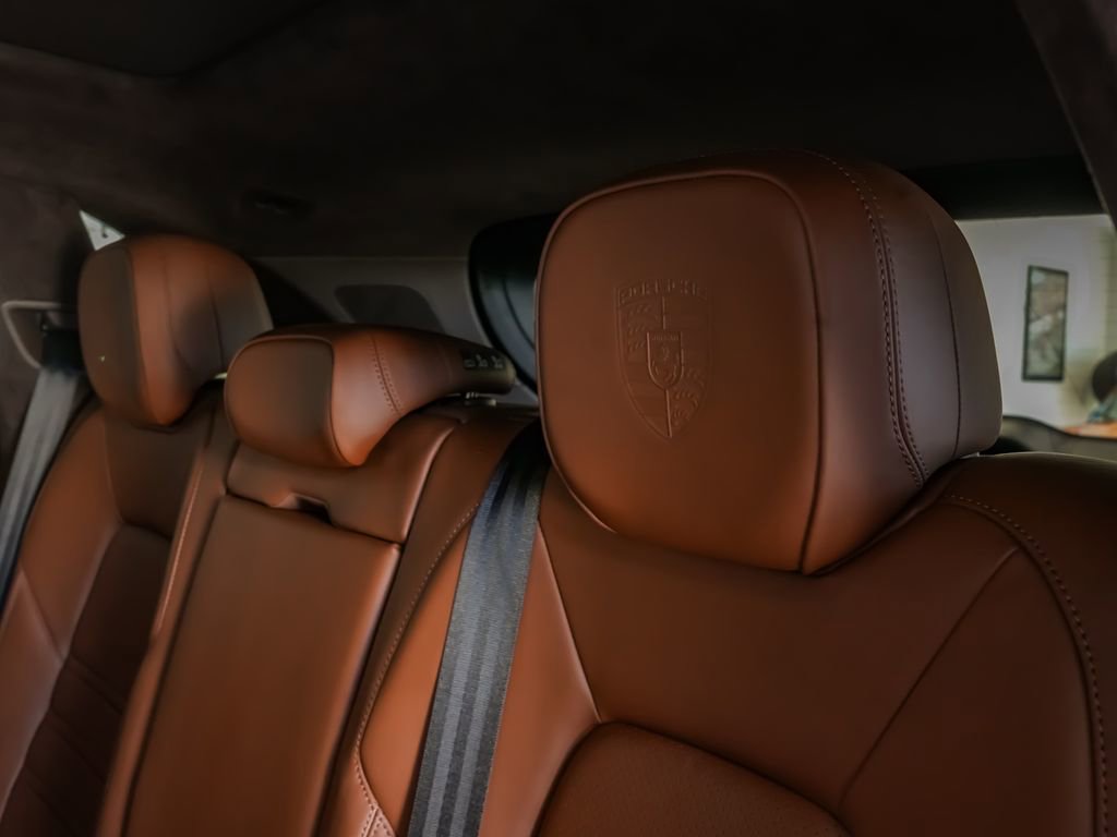 Certified 2023 Porsche Cayenne GTS image 27