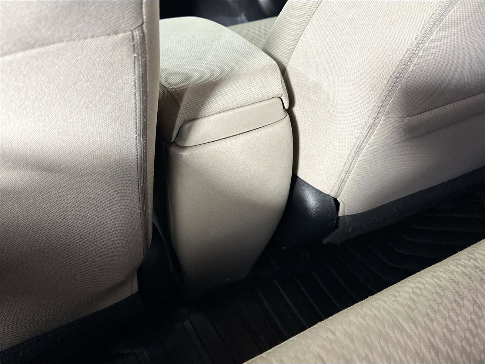 Used 2015 Honda Civic SE image 31