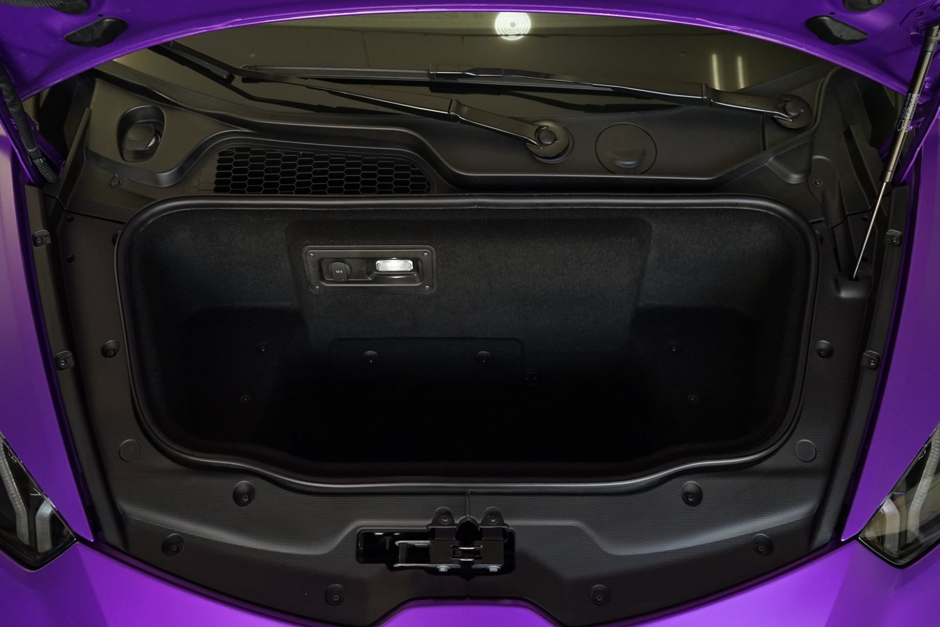 Used 2023 Lamborghini Huracan EVO RWD image 18