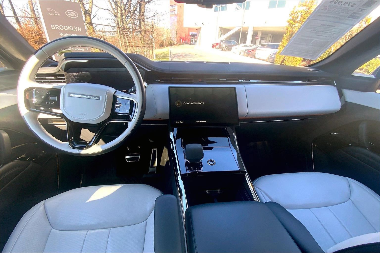 Used 2024 Land Rover Range Rover Sport Dynamic SE image 15