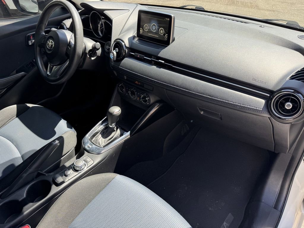 Used 2018 Toyota Yaris iA image 7