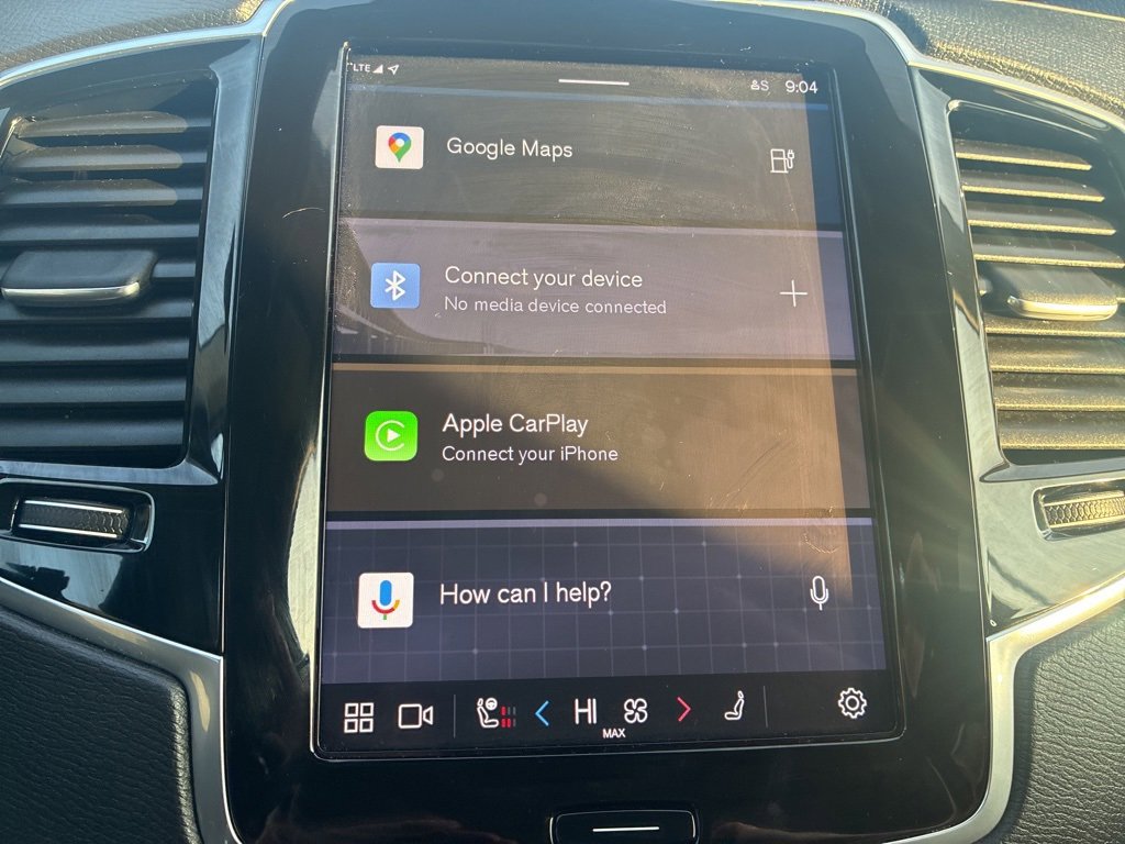 Certified 2024 Volvo XC90 T8 Plus w/ Protection Package Premier image 8