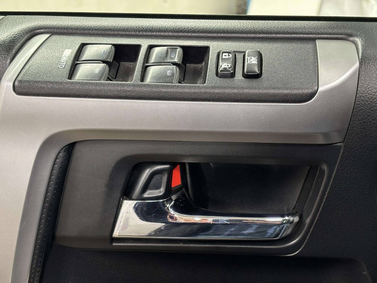 Used 2017 Toyota 4Runner SR5 Premium AWD/4WD image 27