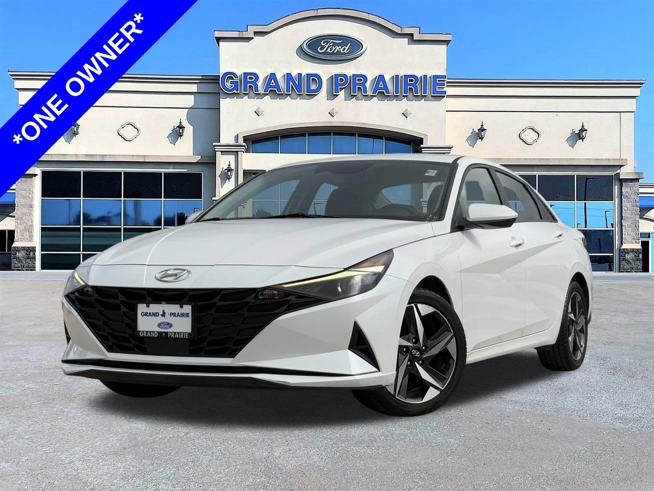 Used 2023 Hyundai Elantra SEL w/ Convenience Package image 1